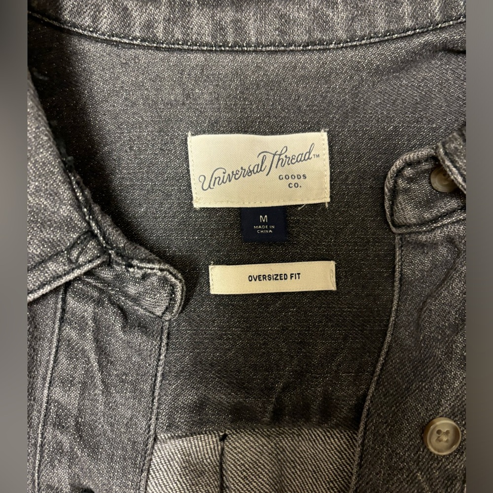 Universal Thread Oversized Denim Jacket - Medium - Picture 3 of 4
